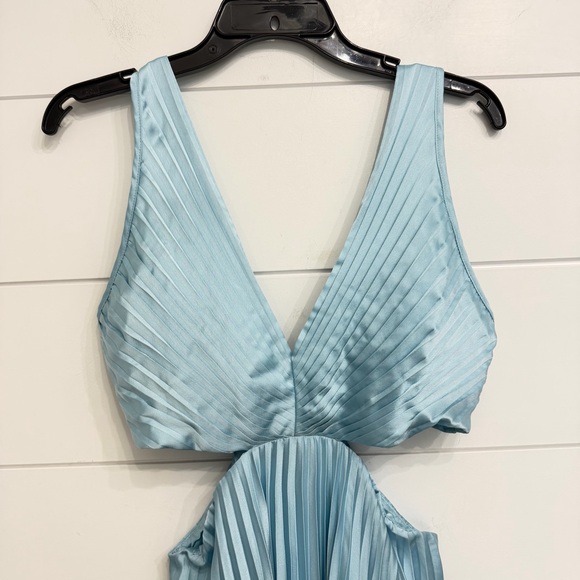 Abercrombie & Fitch Blue Giselle Pleated Cutout Maxi Dress Medium 36232 - Picture 7 of 15